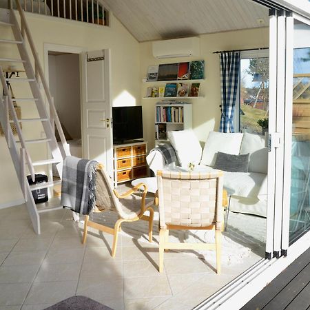 Sjoestuga/Gaesthus I Skaergarden. Åkersberga Kültér fotó